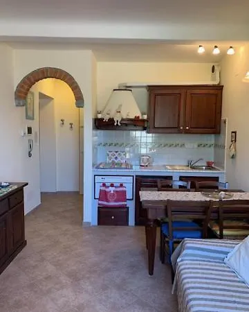 Le Terrazze بيت ضيافة كورنيجليا